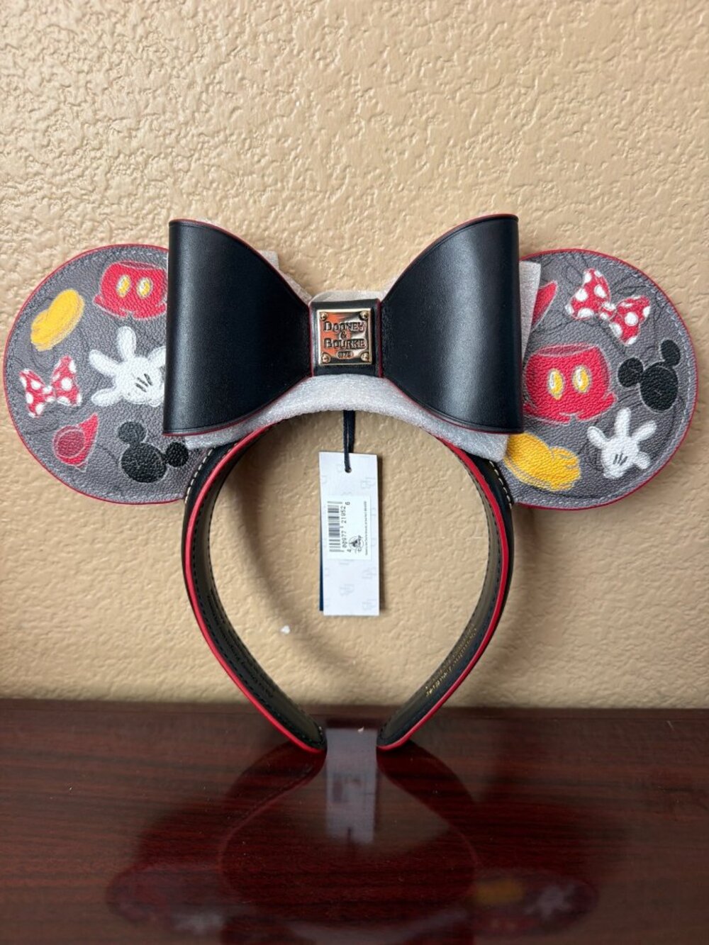 NEW 2024 Disney Parks Dooney & Bourke Mickey Minnie Body Parts Ear Headband - Picture 8 of 14